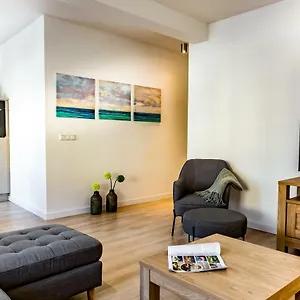 Appartement Boven De Ijsjes